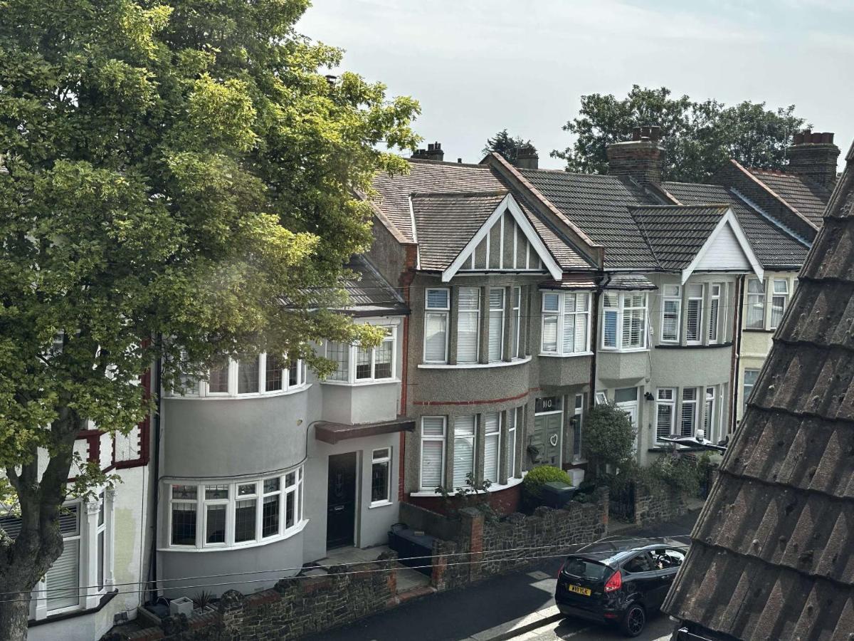 Silverdale House Сътън он Сий Екстериор снимка