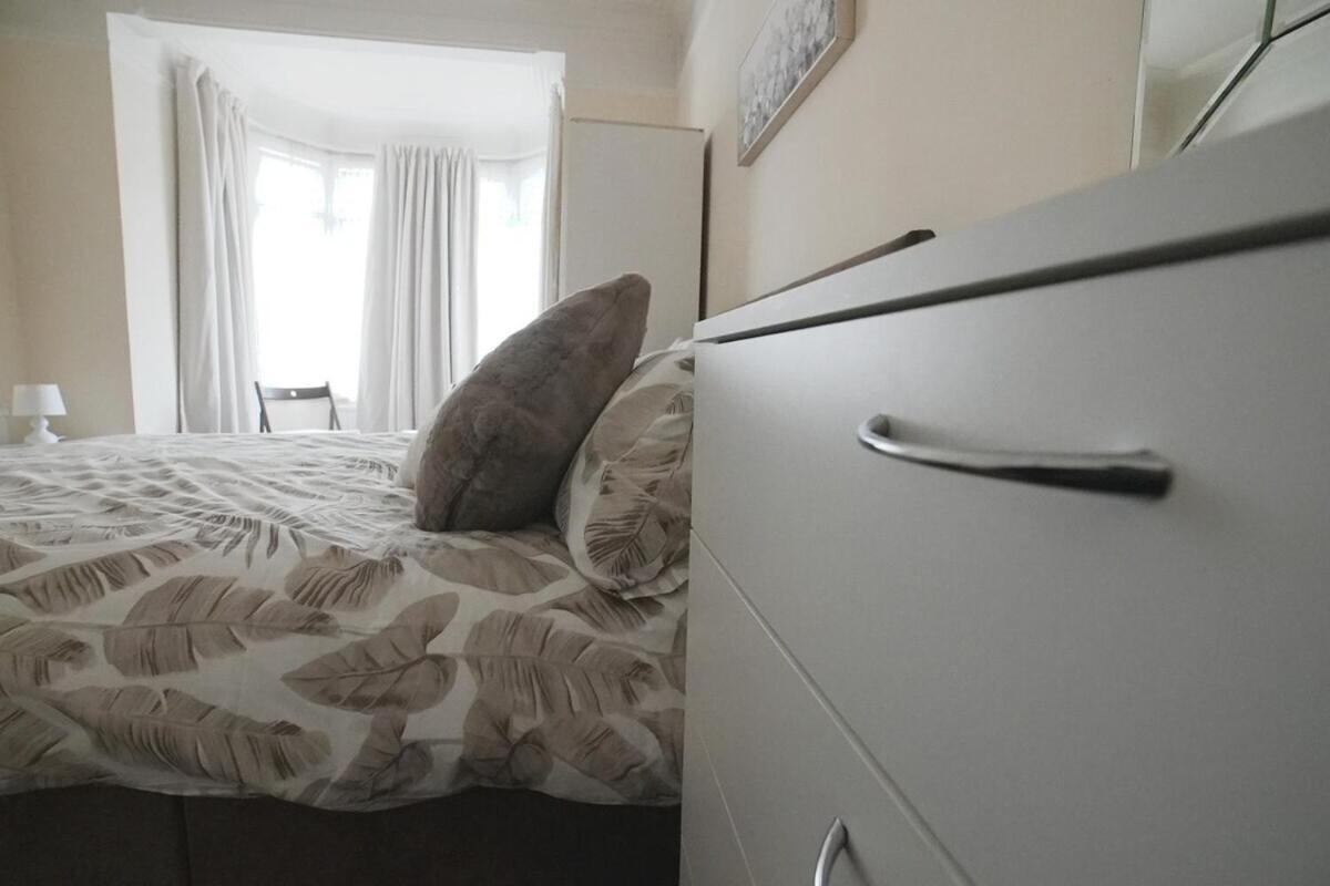 Silverdale House Сътън он Сий Стая снимка